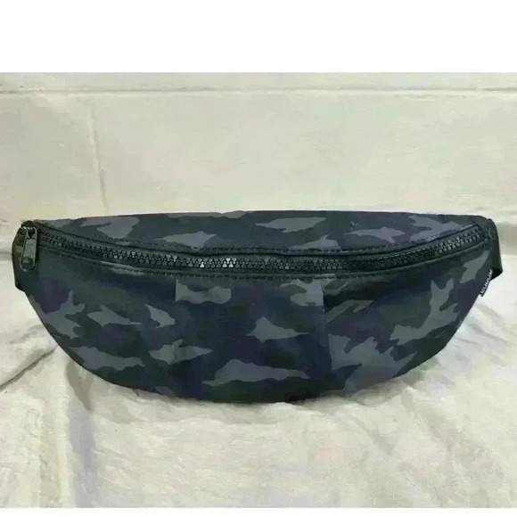 Apana Fanny Pack Black and Gray Camo - Picture 1 of 6